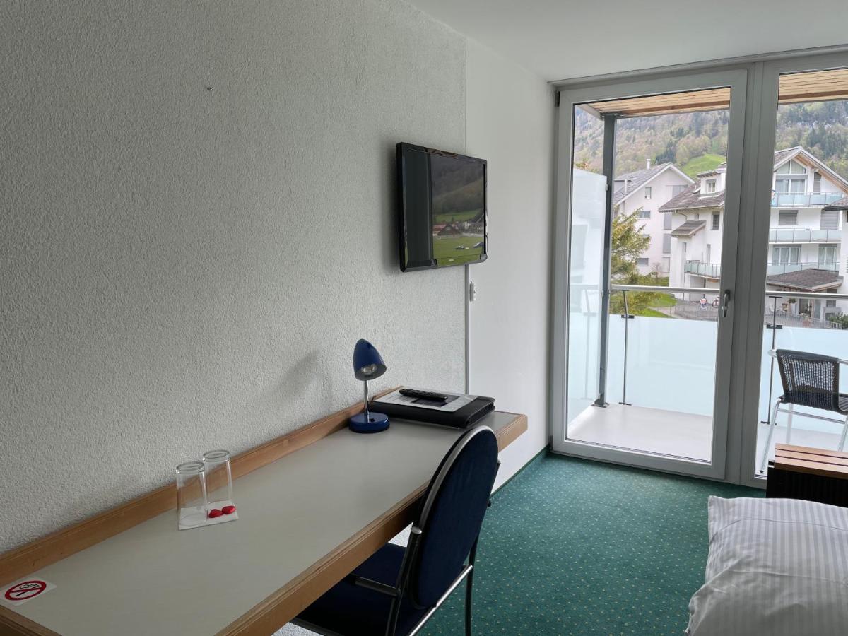 אנגלברג Hotel Hahnenblick מראה חיצוני תמונה