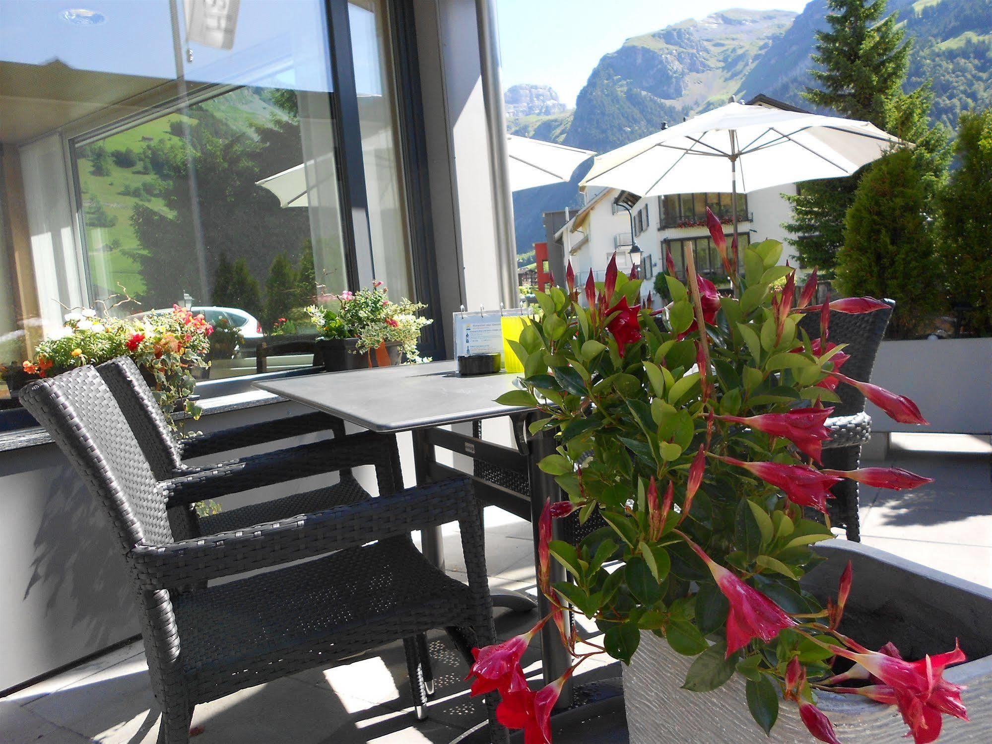 אנגלברג Hotel Hahnenblick מראה חיצוני תמונה